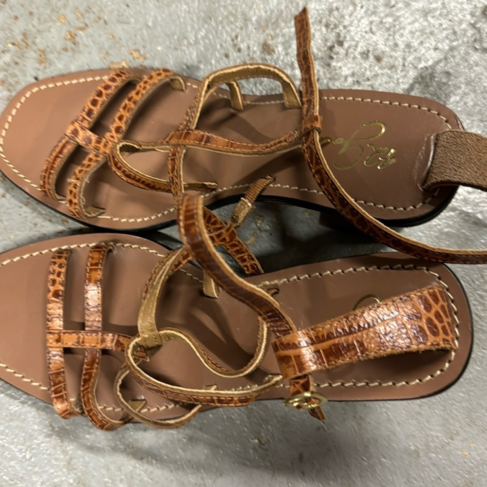 42 gold heeled sandals